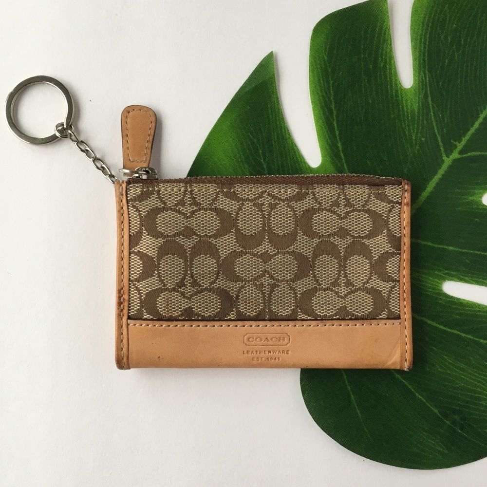 COACH coin purse keychain